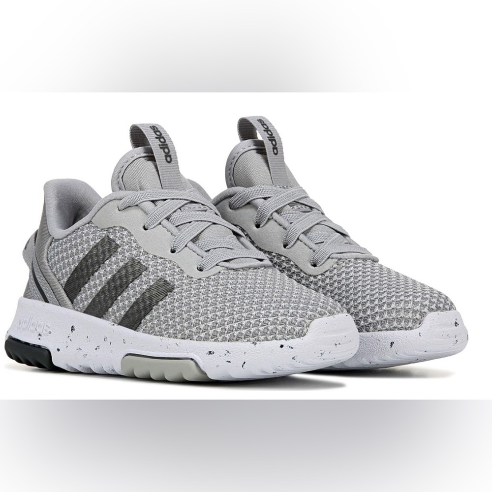 Kids Adidas Cloudfoam Racer TR Sneaker in size 10 Toddler. Brand new in box.